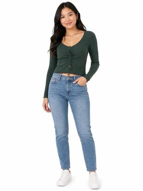 Jera Collection Dark Green Ribbed Tie-Front Long Sleeve Top – One Size